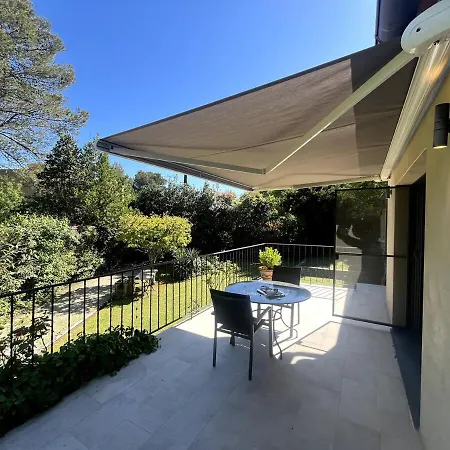 Villa Maison Avec Piscine A Pied